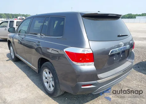 2013 Toyota Highlander from USA, damaged, VIN 5TDZA3EHXDS034406